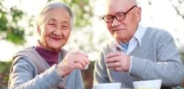 Yapon uzun ömürlülərinin sayı 100 min nəfəri keçib - sirri nədir?