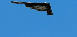 Tramp ABŞ bombardmançı təyyarələrinin Britaniyadakı bazadan geri çəkilməsinə aydınlıq gətirdi