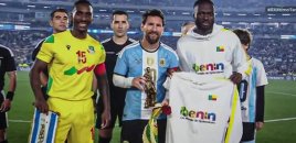 “Neftçi”nin futbolçusu Messiyə xüsusi hədiyyələr təqdim etdi