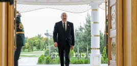 İlham Əliyev Türkmənbaşıda tədbirdə iştirak edir