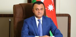 Bıçaqlanan müavin Vüqar Qurbanovun qohumu imiş