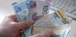 Ölkədə orta aylıq əməkhaqqı 1 200 manata yaxınlaşıb