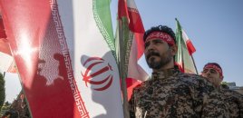 Vahid məktəbli formasına qarşı çıxışların sifarişi SEPAH-dan gəlib – FOTOFAKT