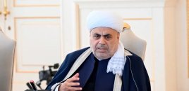 Allahşükür Paşazadə: Azərbaycanda hicab qadağan olunmayıb