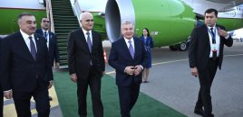 Özbəkistan Prezidenti Azərbaycana səfərə gəlib