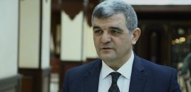 “Gənclər daha gec yaşlarda evlənməyə qərar verirlər” – Fazil Mustafa
