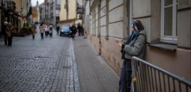 Bu ölkəni tərk edənlərin sayı artır: Əsas səbəblər açıqlandı