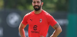 Portuqaliyalı baş məşqçi “Milan”ın tarixinə düşüb