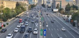 Bakının bəzi yollarında nəqliyyatın sıxlığı yaranıb