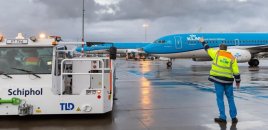 Güclü fırtına səbəbindən 40-dan çox aviareys ləğv edilib