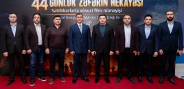 Sahibkarların iştirakı ilə “44” bədii filminin xüsusi nümayişi keçirildi - FOTOLAR