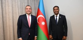 Azərbaycan-Somali turizm əməkdaşlığı üzrə birgə layihələr müzakirə olunub