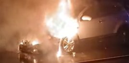 Sumqayıtda “Nissan” alışıb yandı - Video