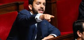 Fransız deputat: Makron “nifrət ideologiyalarının” yayılmasına imkan verib