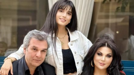 Təranə Qumral 18 yaşlı qızını ərə verir