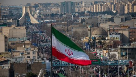 İranın yeni ali dini lideri seçildi, adı…