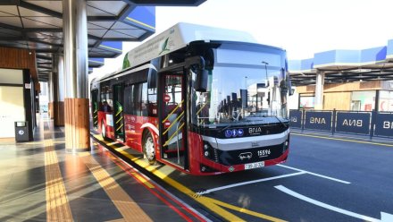 "BakuBus"dan sərnişinlərdən küsən sürücü ilə bağlı - AÇIQLAMA