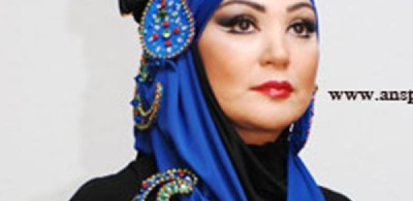 Müğənni Nazpəri hicablandı – FOTOSESSİYA