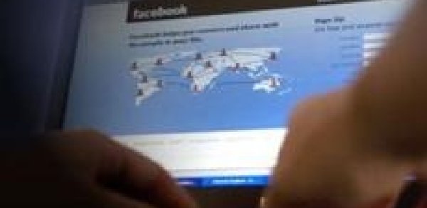 “Facebook”da kimlərlə dostluq etmək olmaz?
