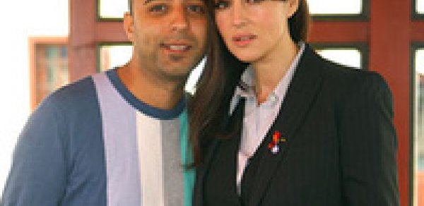 Araş Aysel Teymurzadəni Monika Beluççiyə dəyişdi (FOTO)