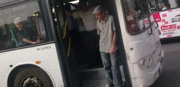 Avtobus sürücülərinin narazılığı böyüyür