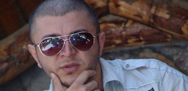 "Rəhim Rəhimli" "facebook"da hər kəsi təhqir edir