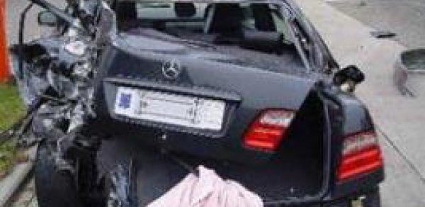 Ər qəza törətdi, arvadı öldü