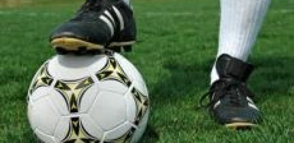 Beşiktaş və Bursaspor azarkeşlərini təhqir etdi