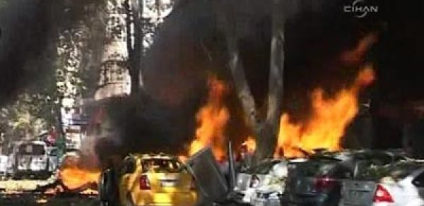 Ankarada avtobus partladıldı: 20 yaralı