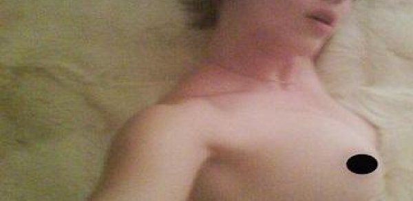 Xakerlər Skarlet Yohansenin erotik şəkillərini yaydılar (FOTO 18+)