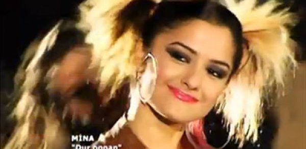 Mina "Dur oppan" dedi (VİDEO)