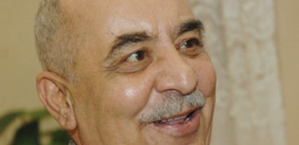 Yaşar Nurinin vəziyyəti yaxşılaşır