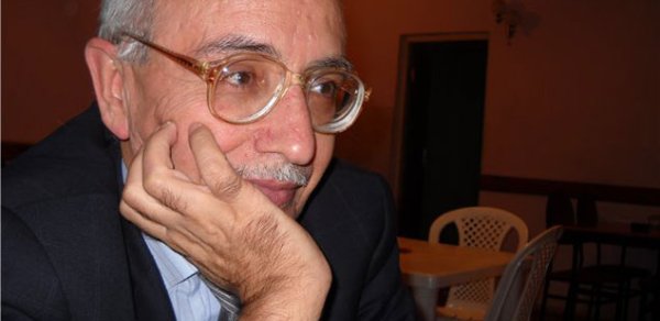 Bıçaqlanan Rafiq Tağı kimdir?