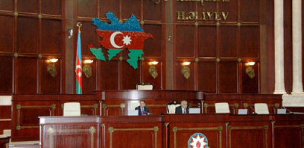 Bu gün Milli Məclisin iclasıdır