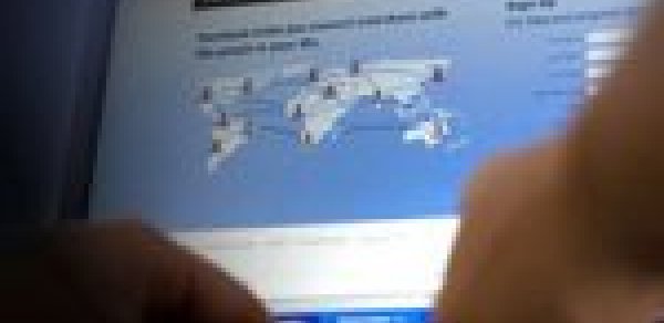 Azərbaycanda nə qədər "facebook" istifadəçisi var?