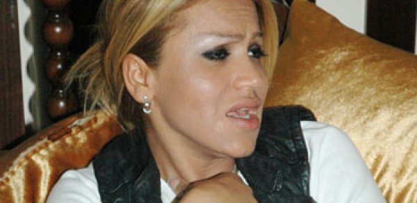 Müğənni Rəqsanənin vəziyyəti ağırdır