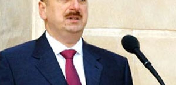 İlham Əliyev "Xalqlar Dostluğu" ordeni ilə təltif edildi