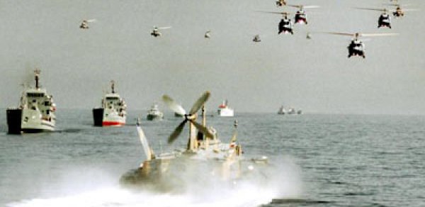 İran hərbi təlimlərə başladı