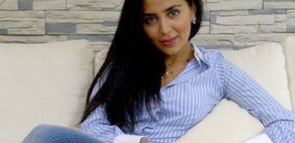 "Xuraman Şuşalını heç kim soyundurmayıb"