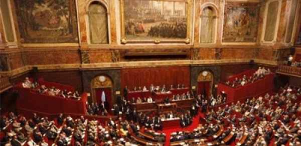 “Erməni soyqırımı” ilə bağlı məsələ Fransa Senatının gündəliyinə daxil edilməyib