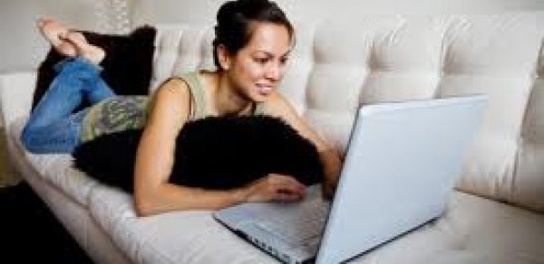 Dünyada hər 6 nəfərdən biri internetdən istifadə edir