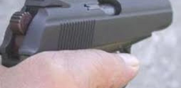 Bakıda şirkət xəzinədarına hücum oldu, 20000 manat aparıldı