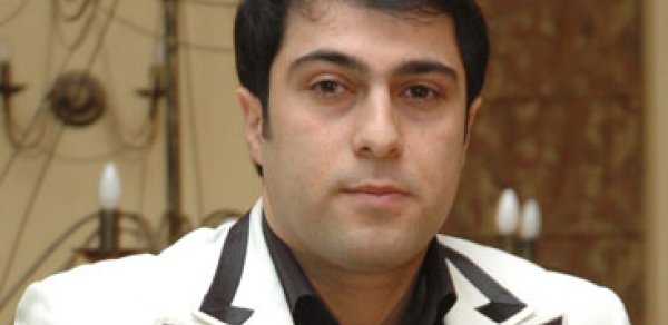 Namiq Qaraçuxurludan Röyaya məsləhət
