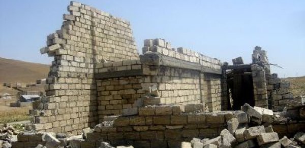 Bakıda hansı qanunsuz evlər sökülməyəcək?