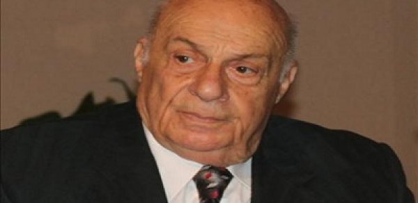 Rauf Denktaşın xatirəsinə sayt açıldı