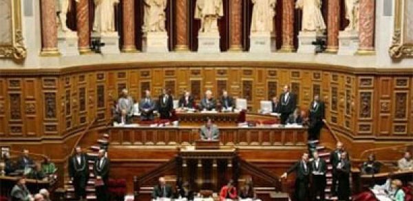 İctimai Palata Fransaya bəyanat göndərdi