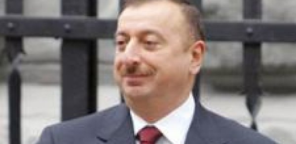 Prezident Gəncədə "Qala" kompleksinin tikinti işlərinin gedişi ilə maraqlandı