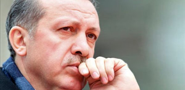 Tanınmış jurnalist baş nazirin xəstəliyindən danışdı - VİDEO