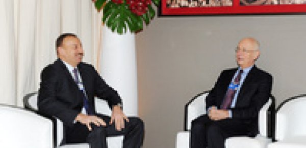 İlham Əliyevin Dünya İqtisadi Forumunun təsisçisi və icraçı sədri ilə görüşü olub