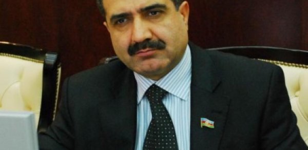 Azərbaycanlı millət vəkili türk tələbəni aldatdı